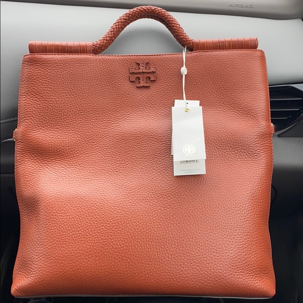 Tory Burch Crossbody Convertible Clutch
Retail$458